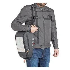 Borsa Da Serbatoio Doppia Kappa AH201 20>40 Litri 7 Borsa Da Serbatoio Doppia Kappa AH201 20>40 Litri -Sconto Kappa in Italia borsa da serbatoio doppia kappa ah201 20 40 litri 68750